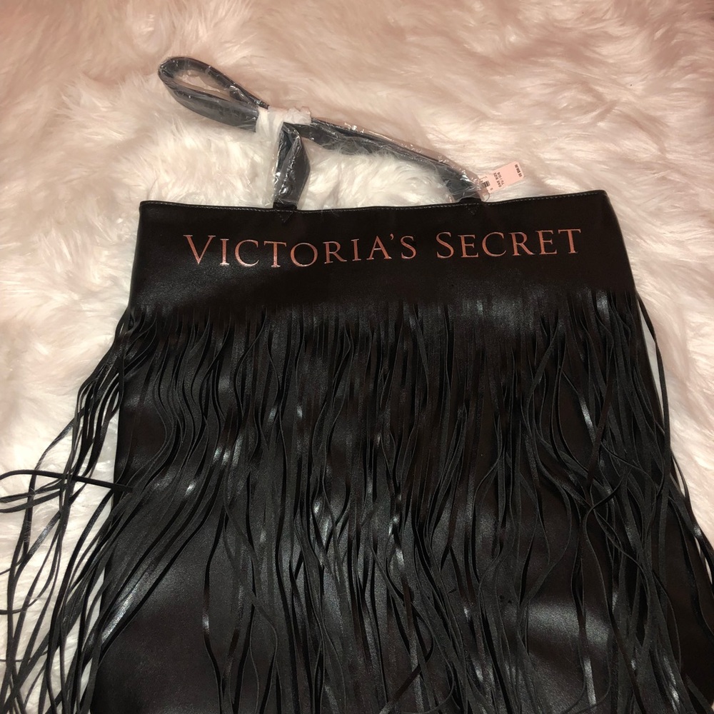 Victoria’s Secret tote bag